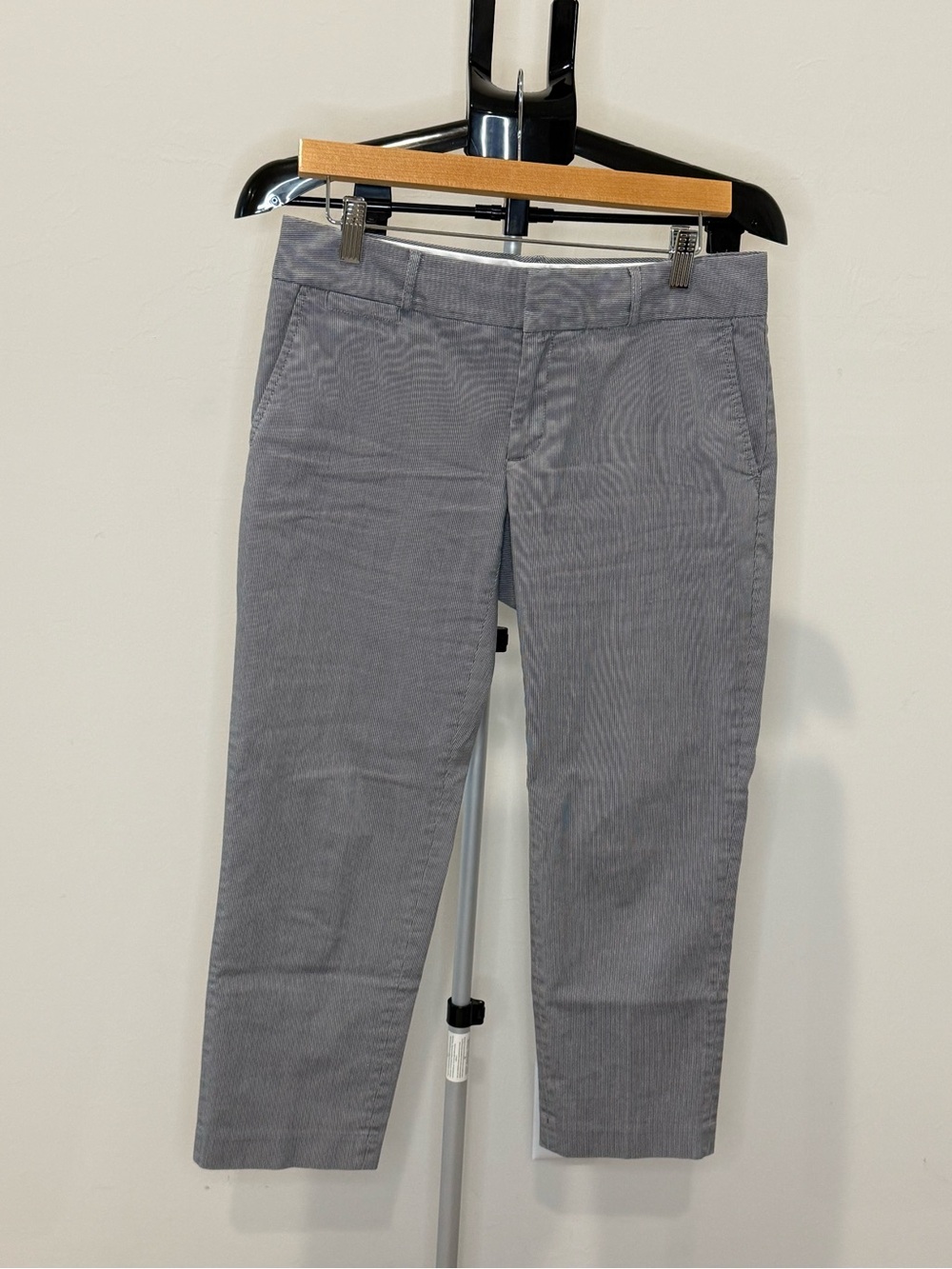 Banana Republic Men's Gray Chinos - Straight Fit